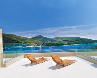 Chronos Hotel - Porto Koufo - Balcony