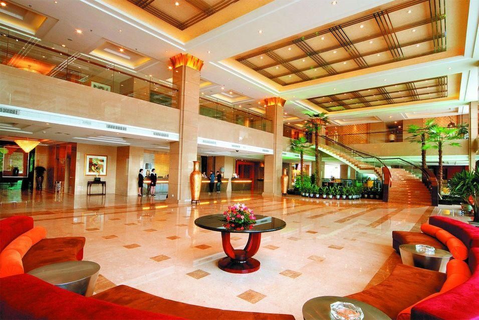 East Lake International Hotel - Yangjiang - Лоббі