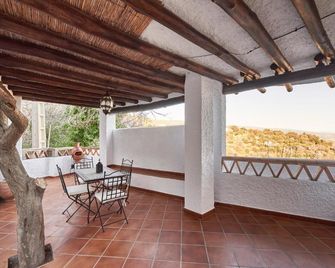 La Almunia de la Alpujarra - Yegen - Balcón