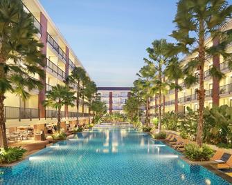 Anathera Resort Kuta - Kuta - Pool