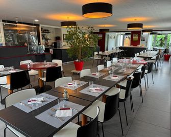 Brit Hotel Mayenne - Mayenne - Restaurante