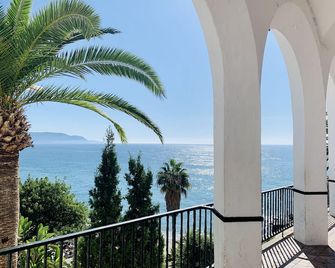 Nerjarooms - Nerja - Balcón