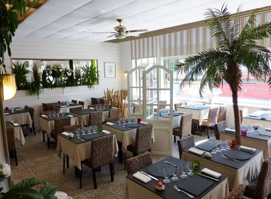 أوتل دي درويد - كيبيرون - مطعم