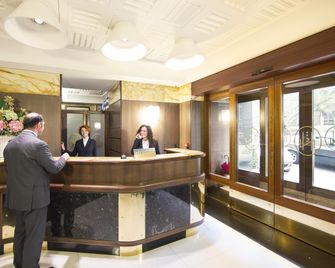 Hotel Naples - Napoli - Resepsjon