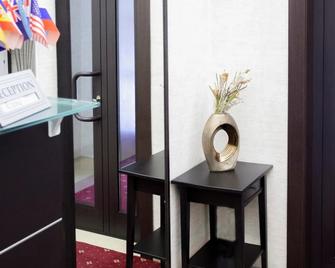 Tikhaya Ploshad - Novosibirsk