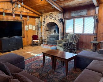 Beautiful & Spacious 7-Beds By Byui - Rexburg - Huiskamer