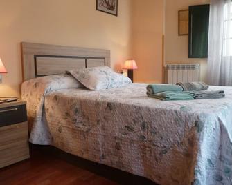 La Nueva Covadonguina - Cangas de Onís - Schlafzimmer