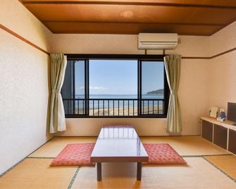 Inn Oshinaya - Kyonan - Habitación