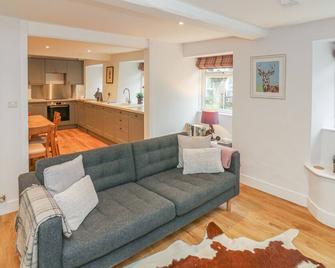 The Old Workshop - Dulverton - Living room