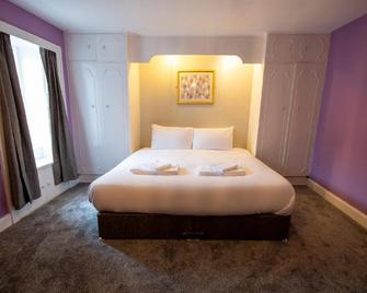 Douglas Arms Hotel - Castle Douglas - Bedroom