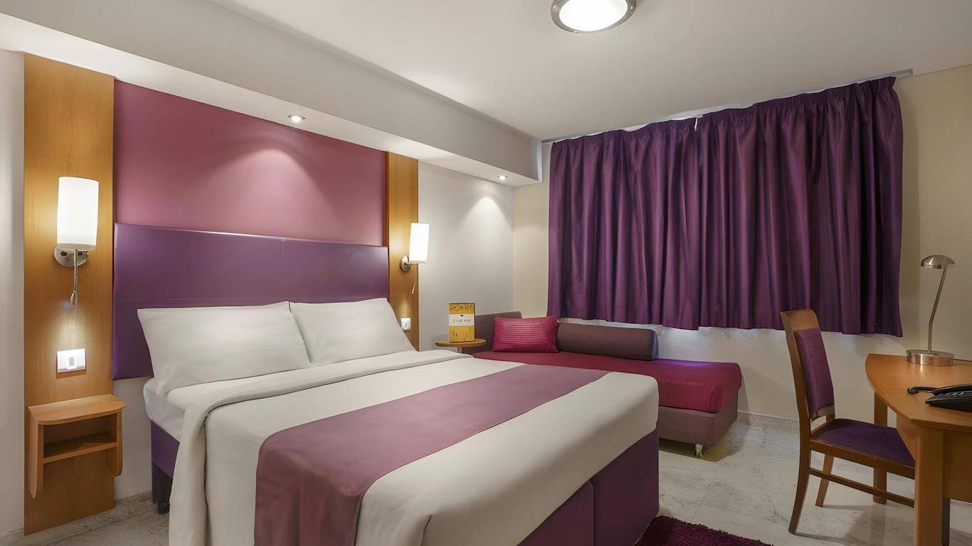 Caspia Hotel New Delhi Shalimar Bagh