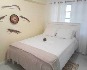 Cozy Nook Studio apartment in Perfect Getaway Tarpum Bay with AC, WiFi & kitchen - Tarpum Bay - Chambre