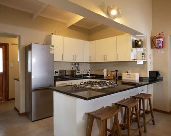 The Cottage - Hoedspruit - Kitchen