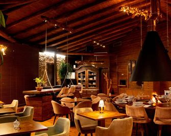 3 Hills Boutique Hotel - Elafina - Restaurant