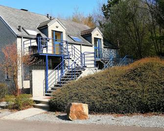 Durbuy, ses ruelles pittoresques et sa gastronomie - Durbuy - Building