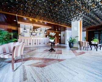 Hotel Silva Busteni - Buşteni - Lobby