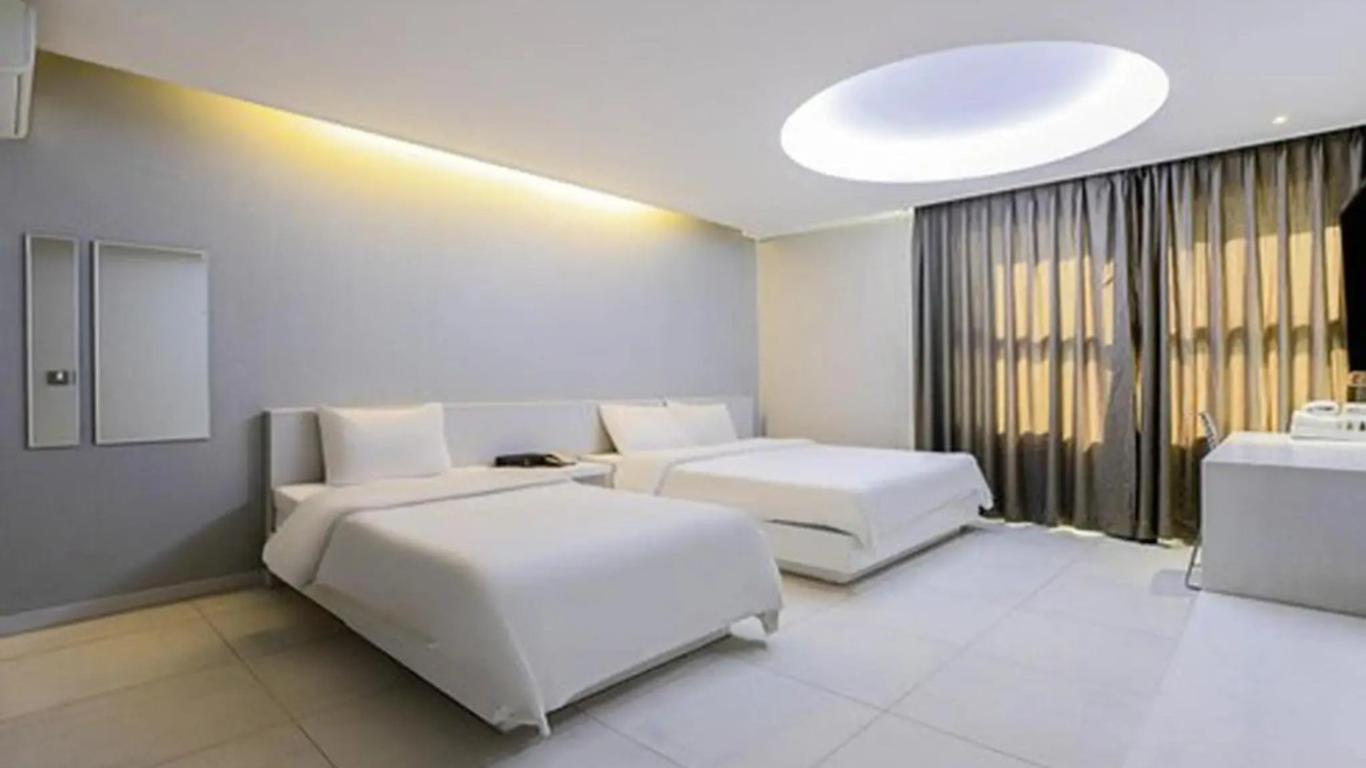 Wolmido Ruby Hotel