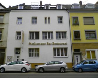 Astra - Kaiserslautern - Edificio