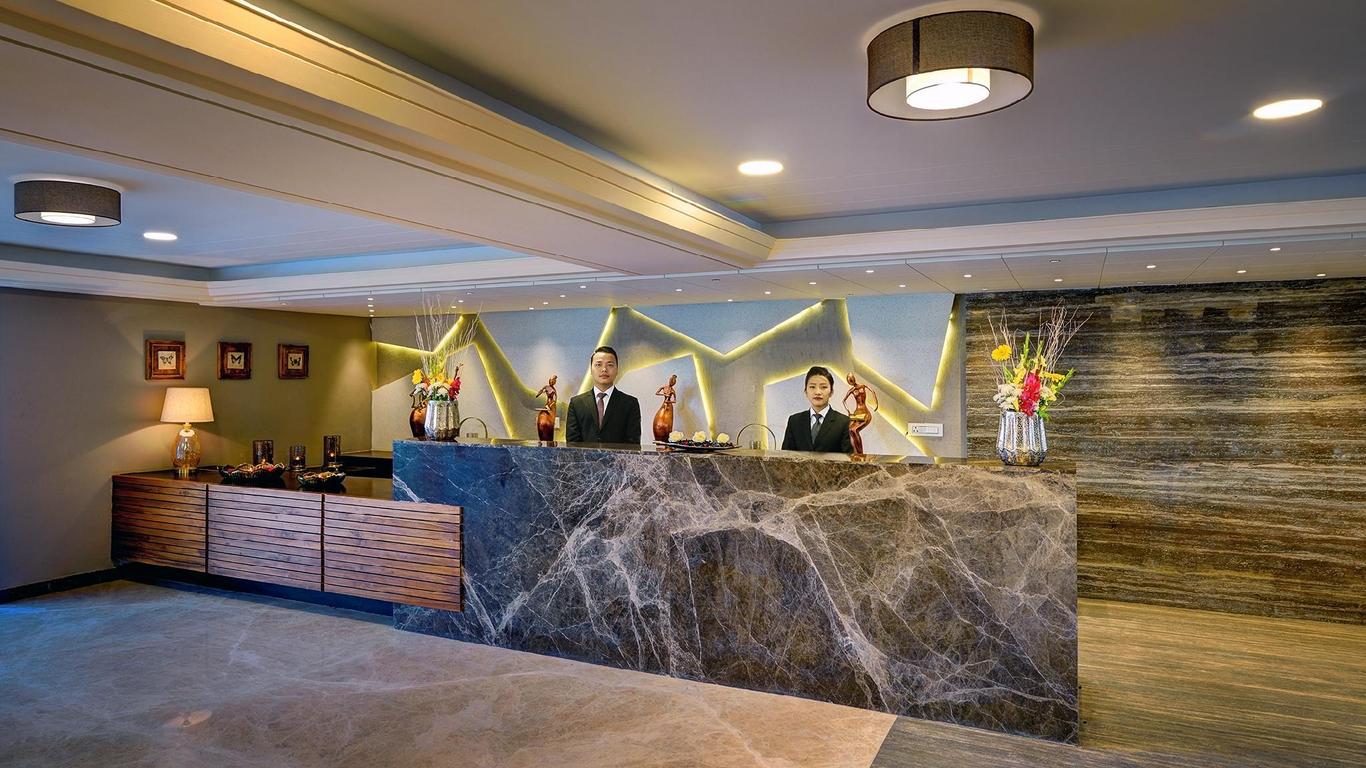 Udaan Clover Hotel & Banquets, Siliguri