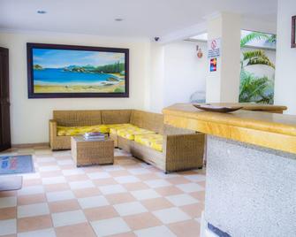 Hostal Solymar - Santa Marta - Recepción