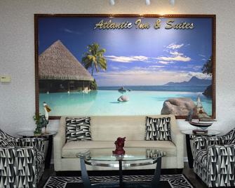 Atlantic Inn & Suites - Wall - Lobby