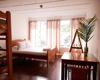 Lost in San Jose Hostel & Suites - San José - Bedroom