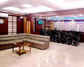 Hotel Chetan International - Bengaluru - Lobby