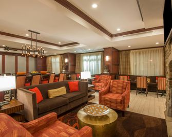 Hampton Inn Kingston - קינגסטון - טרקלין