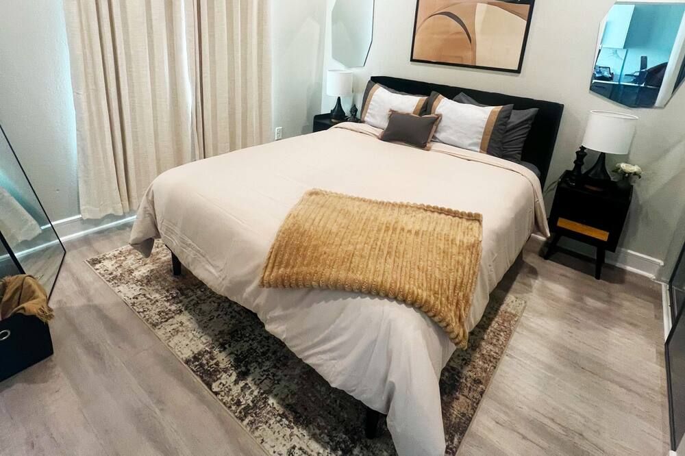 Downtown Dallas Cozy Steps from Attractions! - دالاس - غرفة نوم
