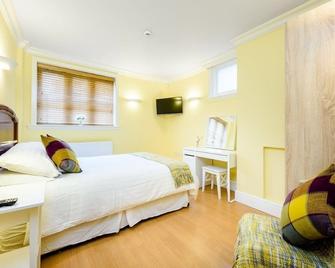 Riverside Apartments - Norwich - Bedroom