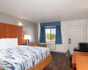 Travelodge by Wyndham Albuquerque West - Alburquerque - Habitación