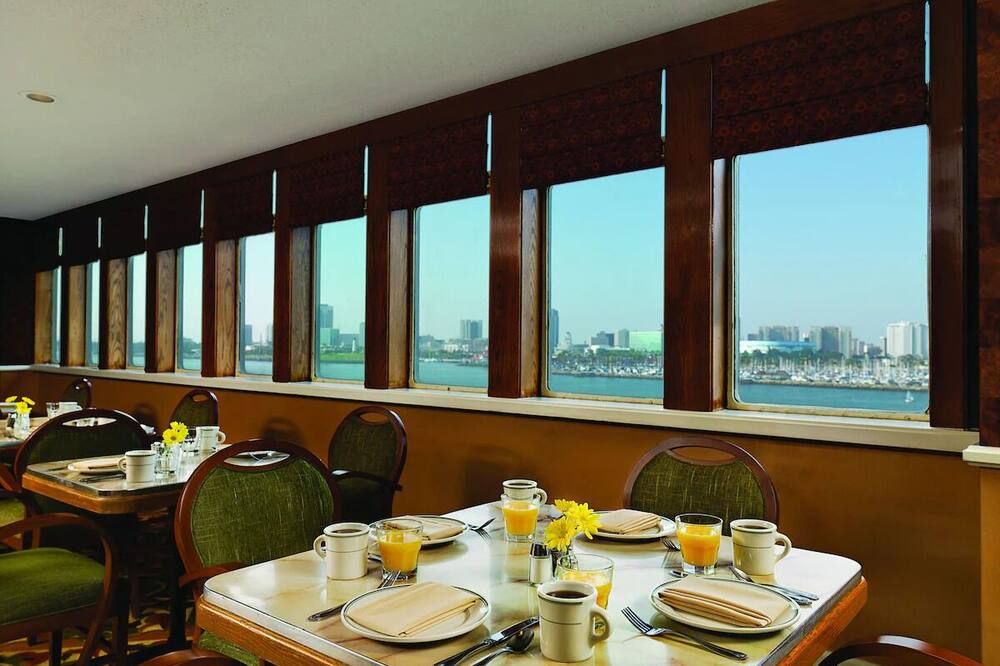 Enjoy a Hassle-Free and Suiting Stay! Close to Long Beach Museum of Art - לונג ביץ' - מסעדה