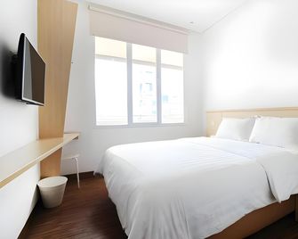 Sare Hotel - Jakarta - Bedroom