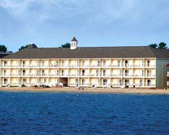 Comfort Inn Lakeside - Mackinaw City - Bygning