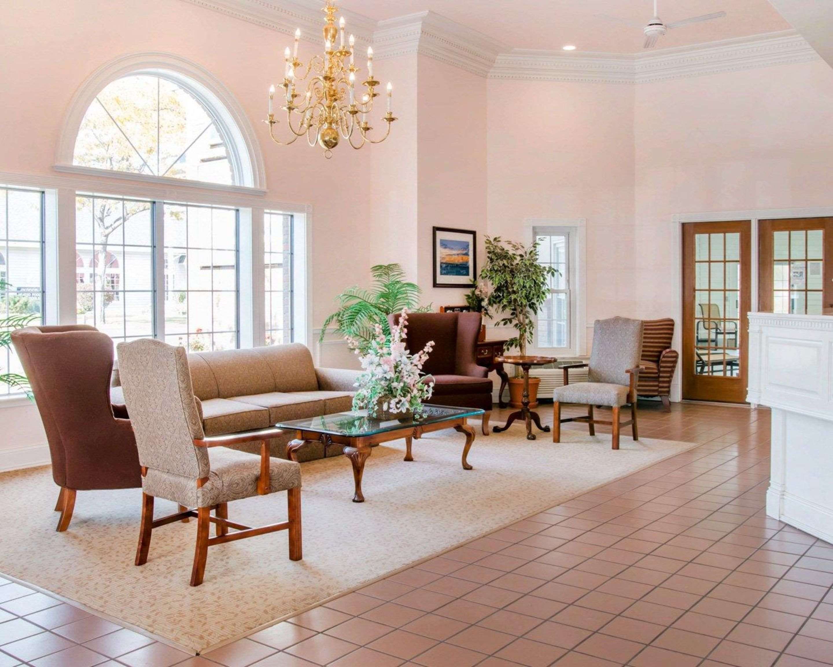 Comfort Inn Lakeside 84 1 1 8 Mackinaw City Hotel Deals