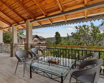 Himvan By Akama Homes - Mukteshwar - Balcony