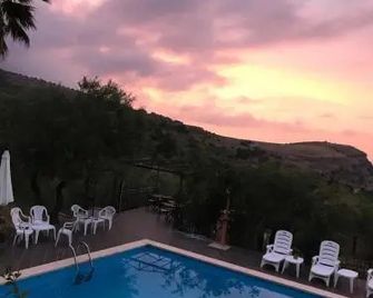Casa Siciliana Altarbiah - Trabia - Pool
