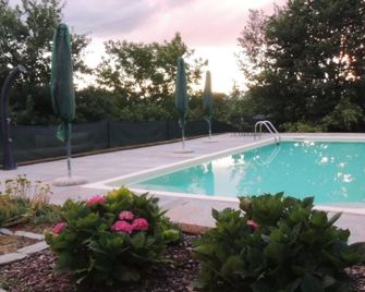 Cascina Caldera - Asti - Πισίνα