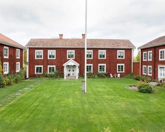 Hofra Bed & Breakfast - Delsbo - Edificio