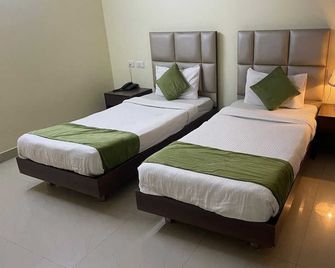 The Stem - Hyderabad - Bedroom
