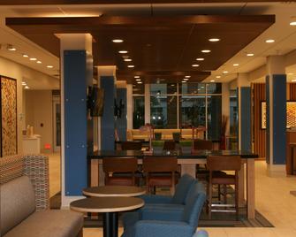 Holiday Inn Express & Suites Boise Airport - Boise - Restaurante