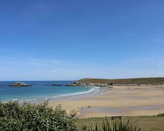 Trevena - Newquay - Beach