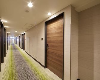 Hearton Hotel Shinsaibashi Nagahoridori - אוסקה - מסדרון