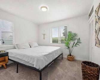 Urban Escape Close To Slc Attractions, Mountains, & More! - Salt Lake City - Schlafzimmer