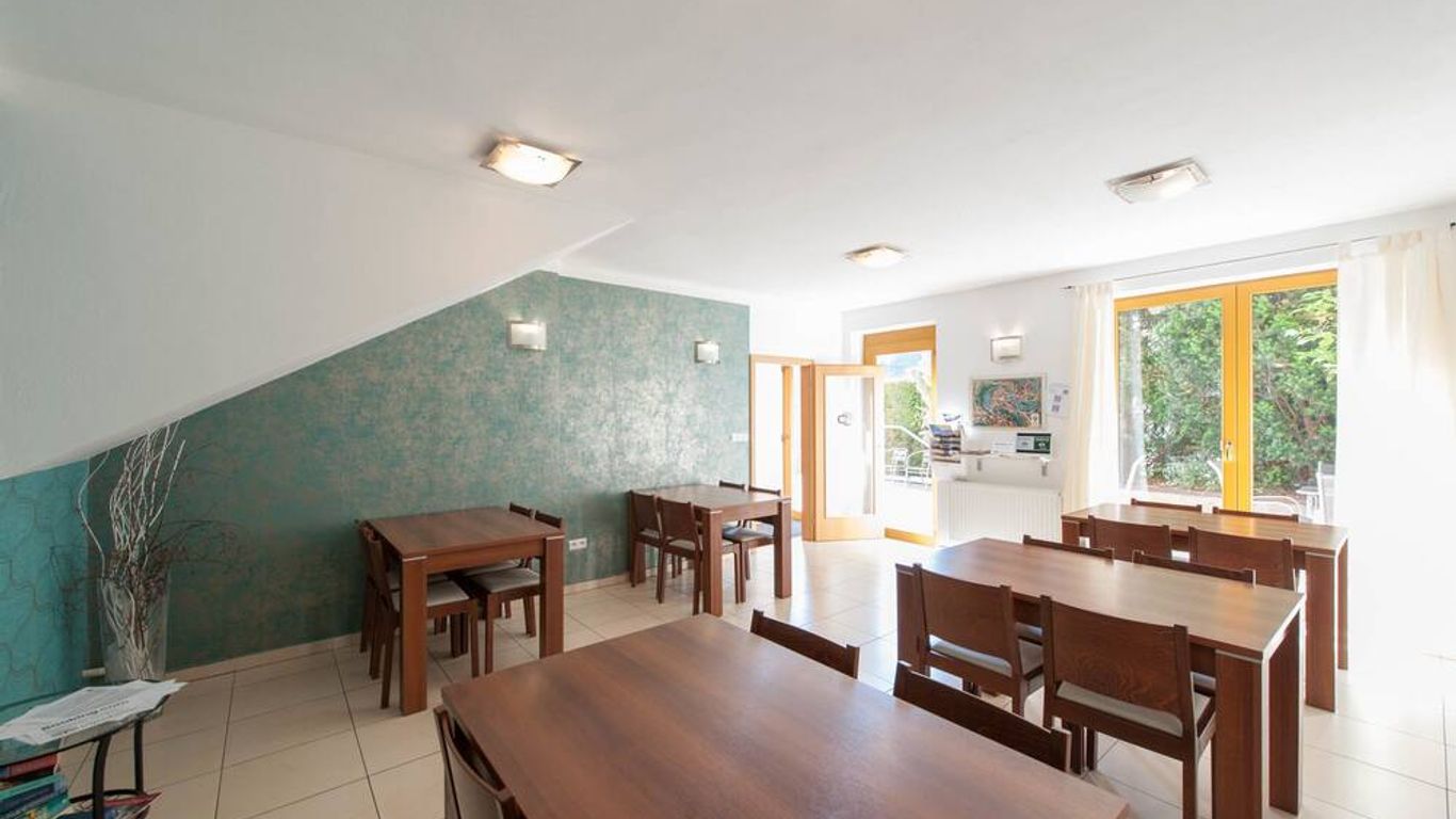 Hotel Garni Pod Skalkou