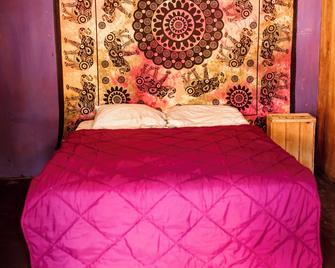 Compay Hostel Punta del Diablo - La Corinilla del Santa Teresa - Habitación