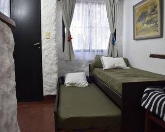 Lo De Sara - Yerba Buena - Bedroom