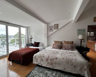 Lascala holiday house - Daleys Point - Bedroom