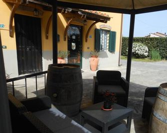 B&B La Corte - Capannori - Patio