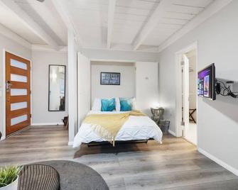 Modern Studio - Stunning Views! Centrally Located! - سان دييغو - غرفة نوم